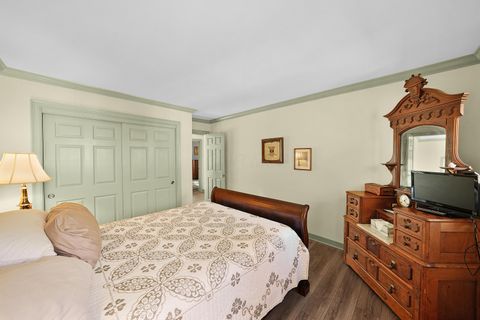 Tiny photo for 2231 Atlee Court 12 #12, Columbus, OH 43220 (MLS # 225041338)