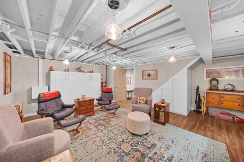 Tiny photo for 2231 Atlee Court 12 #12, Columbus, OH 43220 (MLS # 225041338)