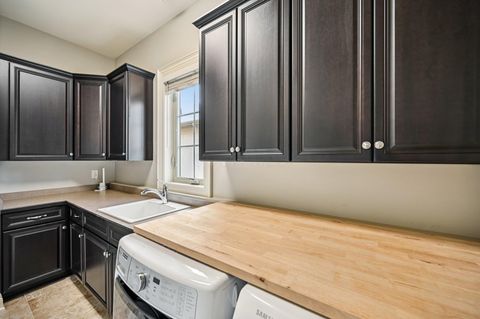 Tiny photo for 5418 Via Alvito Drive, Westerville, OH 43082 (MLS # 225045116)