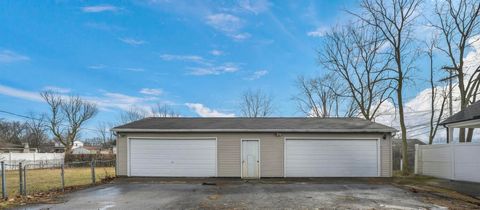 Tiny photo for 110 Inah Avenue, Columbus, OH 43228 (MLS # 226004438)