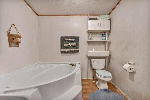 Tiny photo for 110 Inah Avenue, Columbus, OH 43228 (MLS # 226004438)