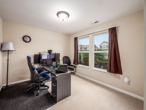 Tiny photo for 7505 Winding Path Court, Canal Winchester, OH 43110 (MLS # 225042083)