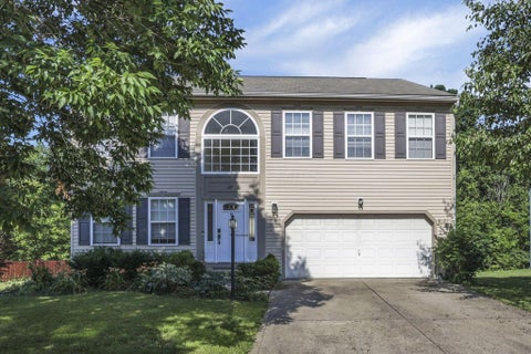 Photo of 49 Knights Bridge Drive W, Pickerington, OH 43147 (MLS # 226030290)