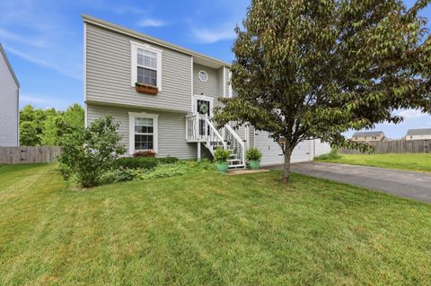 Photo of 5793 Empire Mills, Canal Winchester, OH 43110 (MLS # 226025346)