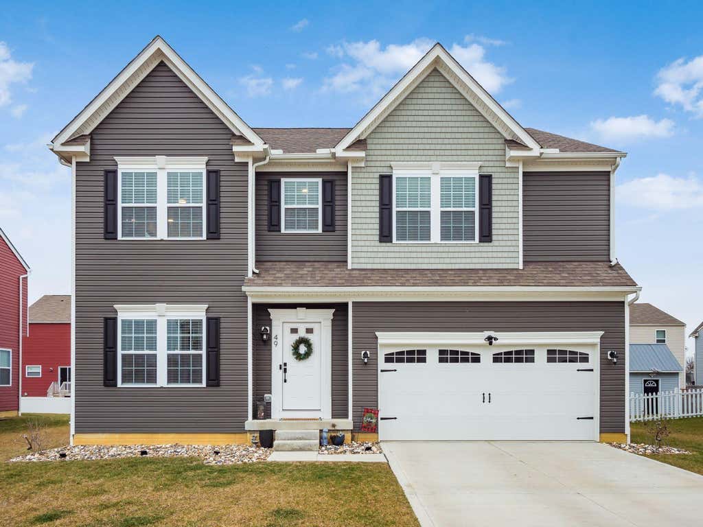 49 Hawthorne Drive, Ashville, OH 43103, MLS 224002935 Howard Hanna