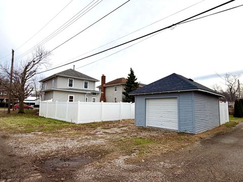 Tiny photo for 203 Taylor Street, Fredericktown, OH 43019 (MLS # 226000939)