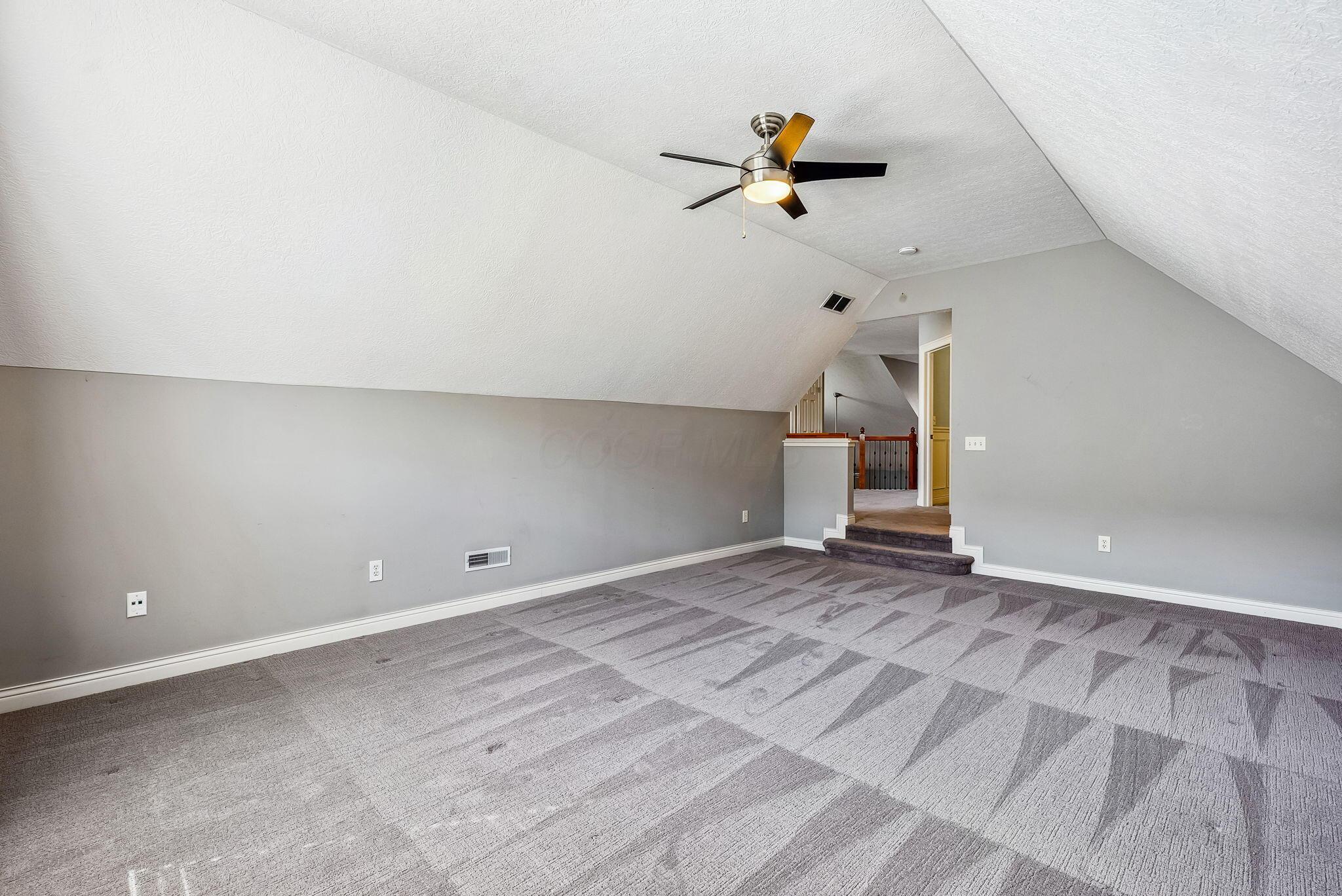 8085 Parsons Pass, New Albany, Ohio image 24