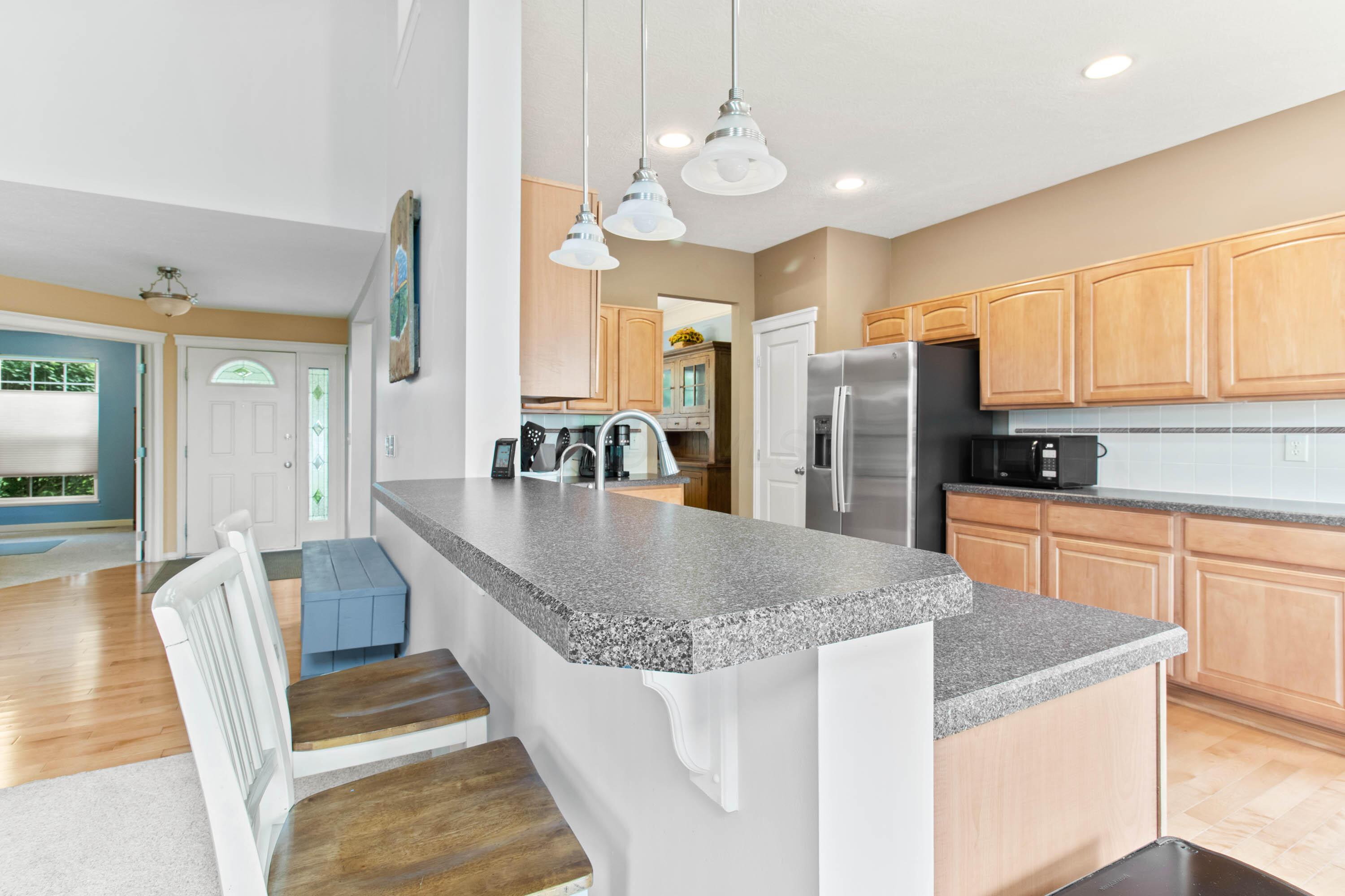 7538 Pateo Pass Drive, Blacklick, Ohio image 10