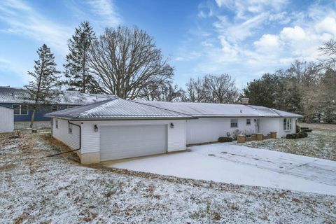 Tiny photo for 122 Wilshire Drive, Hebron, OH 43025 (MLS # 226001814)