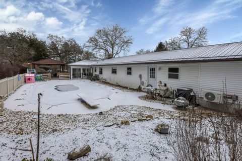 Tiny photo for 122 Wilshire Drive, Hebron, OH 43025 (MLS # 226001814)