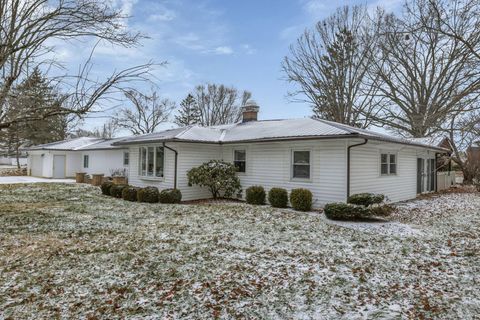 Tiny photo for 122 Wilshire Drive, Hebron, OH 43025 (MLS # 226001814)