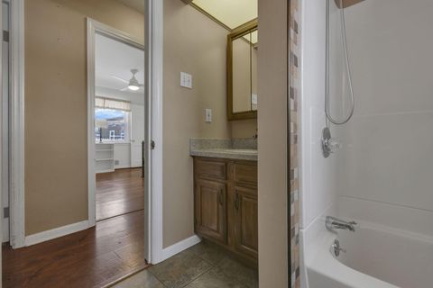 Tiny photo for 122 Wilshire Drive, Hebron, OH 43025 (MLS # 226001814)