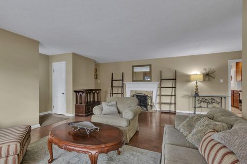 Tiny photo for 122 Wilshire Drive, Hebron, OH 43025 (MLS # 226001814)