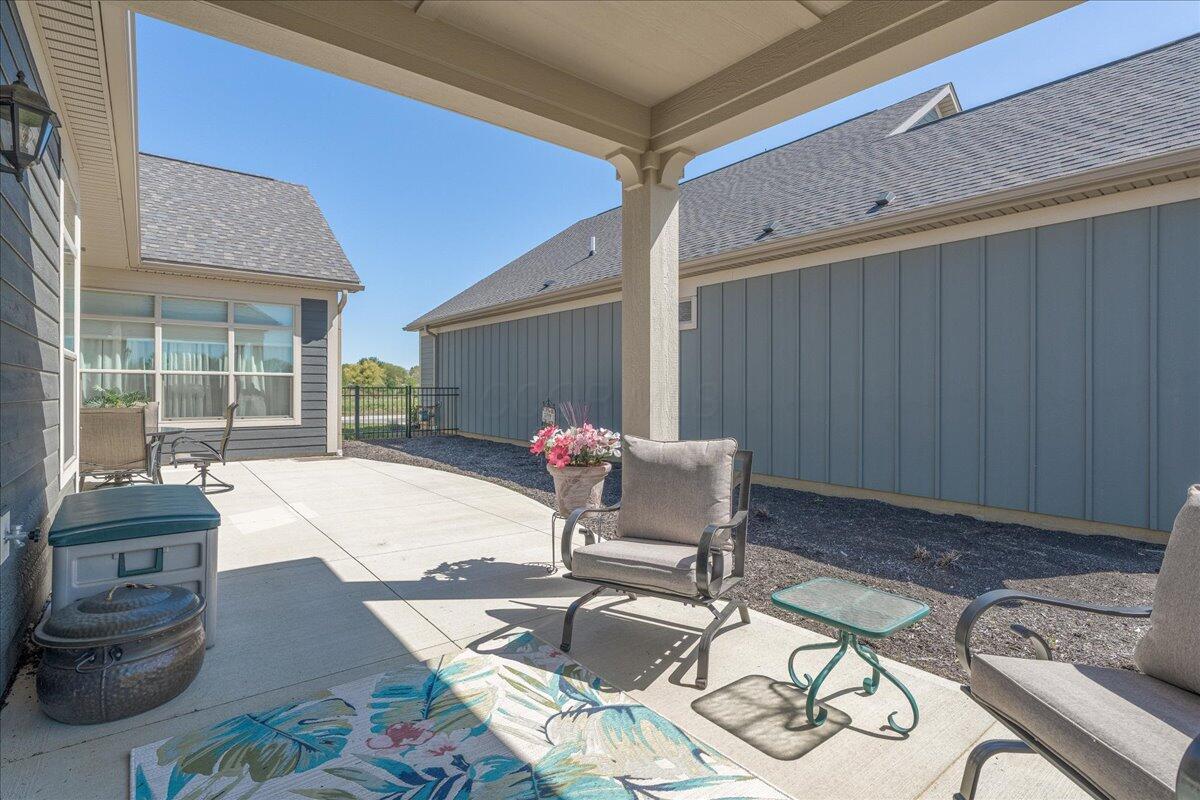 1621 E Waterside Drive, Circleville, Ohio image 32