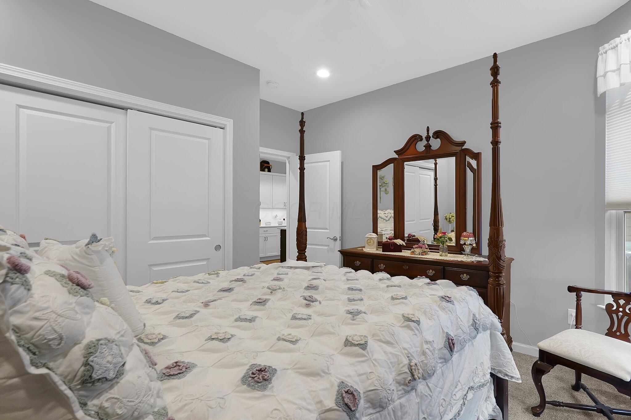 1621 E Waterside Drive, Circleville, Ohio image 20