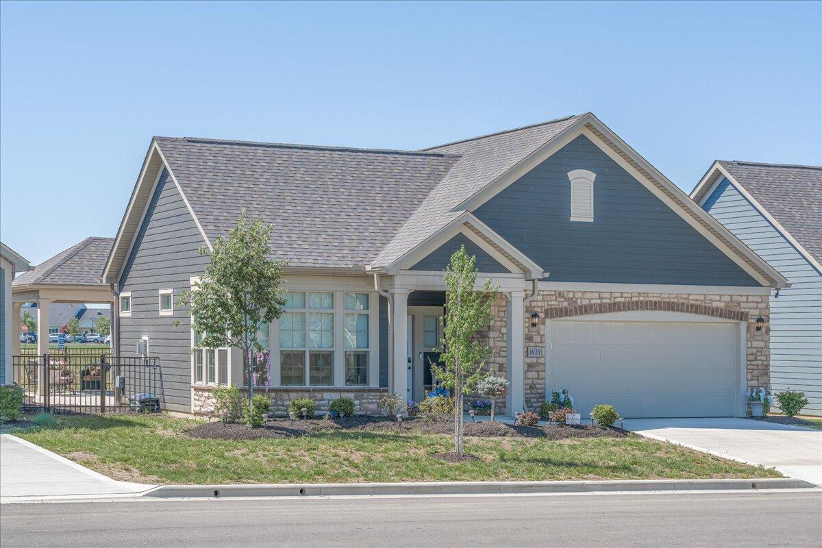1621 E Waterside Drive, Circleville, Ohio image 2