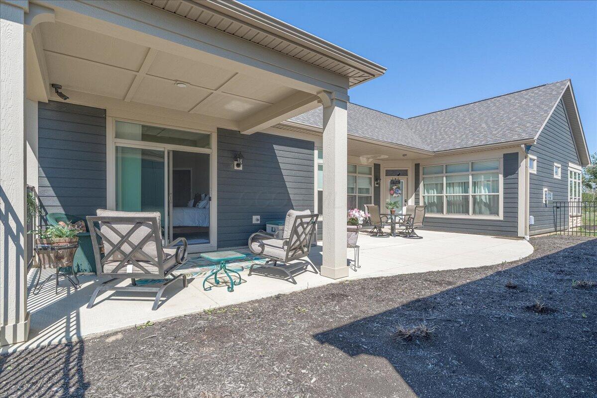 1621 E Waterside Drive, Circleville, Ohio image 28