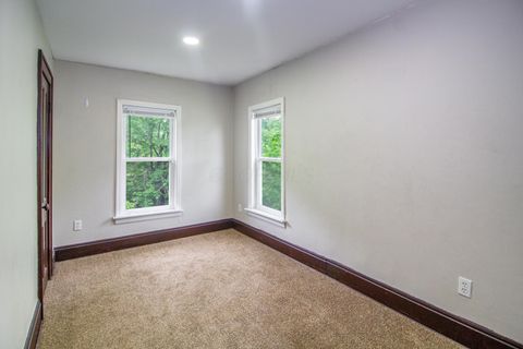 Tiny photo for 926 Harmon Avenue, Columbus, OH 43223 (MLS # 226005557)
