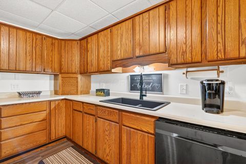 Tiny photo for 319 N Park Avenue, Wellston, OH 45692 (MLS # 226000678)