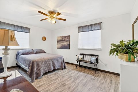 Tiny photo for 319 N Park Avenue, Wellston, OH 45692 (MLS # 226000678)