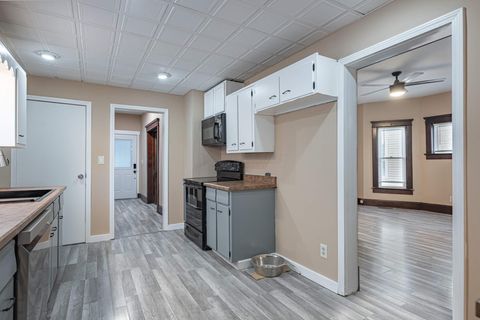 Tiny photo for 708 E Cassilly Street, Springfield, OH 45503 (MLS # 225044986)