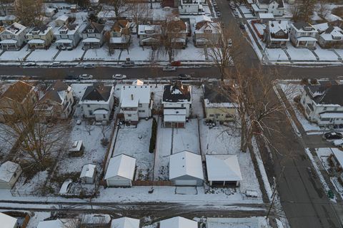 Tiny photo for 708 E Cassilly Street, Springfield, OH 45503 (MLS # 225044986)