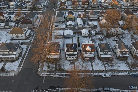 Tiny photo for 708 E Cassilly Street, Springfield, OH 45503 (MLS # 225044986)