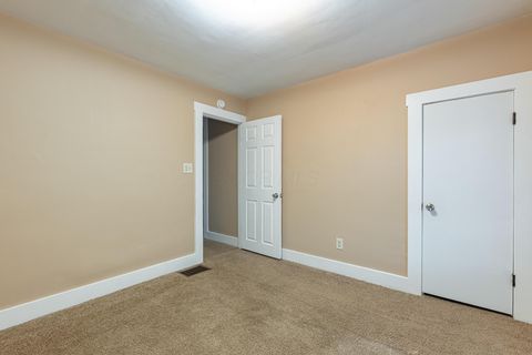 Tiny photo for 708 E Cassilly Street, Springfield, OH 45503 (MLS # 225044986)