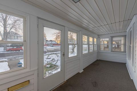 Tiny photo for 708 E Cassilly Street, Springfield, OH 45503 (MLS # 225044986)