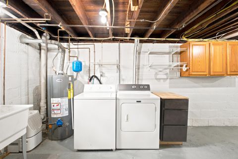 Tiny photo for 926 King Street, Lancaster, OH 43130 (MLS # 226022118)