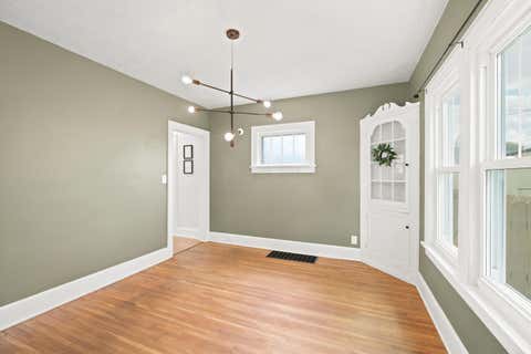 Tiny photo for 926 King Street, Lancaster, OH 43130 (MLS # 226022118)
