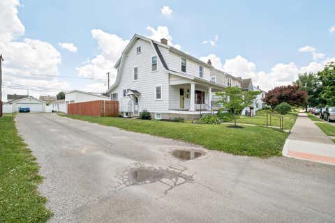 Tiny photo for 926 King Street, Lancaster, OH 43130 (MLS # 226022118)