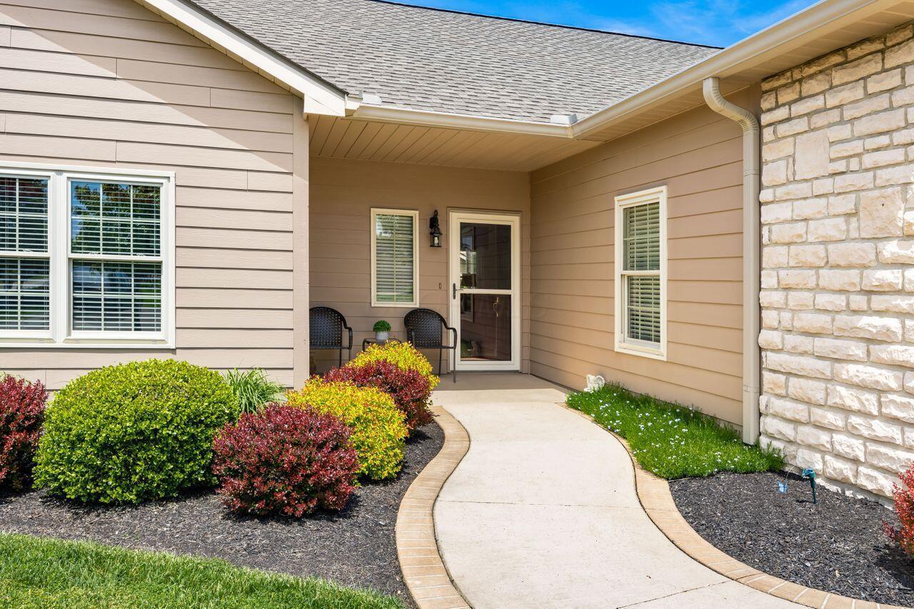 4 Claire Court, Circleville, Ohio image 2