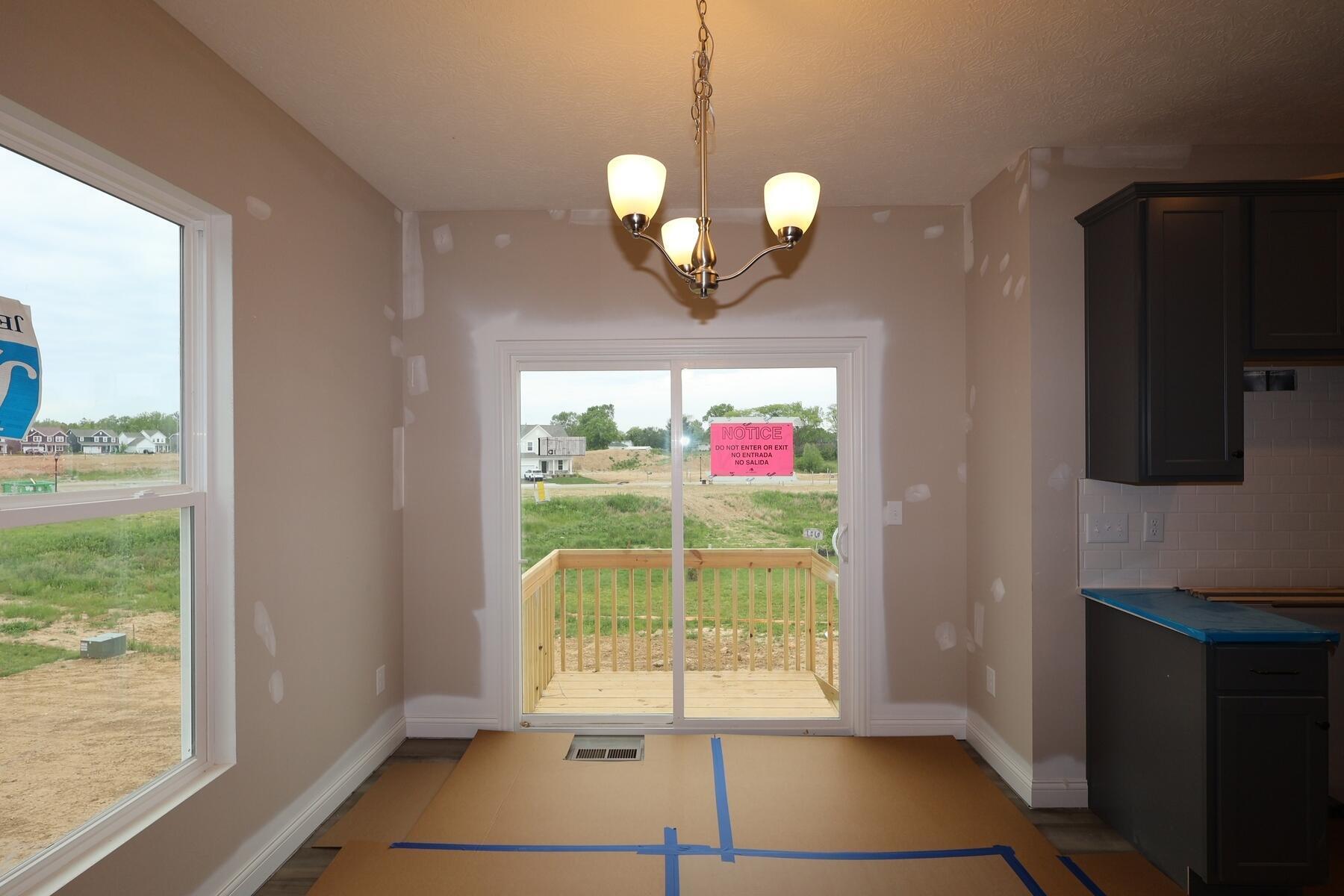 1096 Quarry Oak Drive, Grove City, Ohio image 8