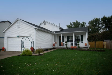 Photo of 2617 Admiral Drive, Grove City, OH 43123 (MLS # 226039668)