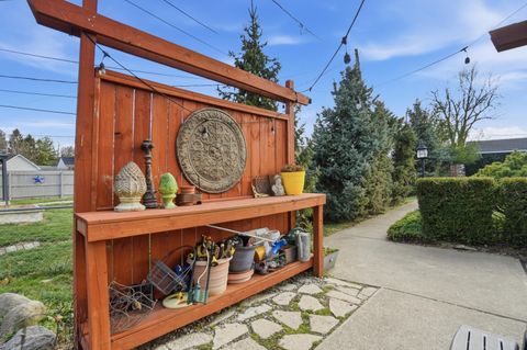 Tiny photo for 3267 Columbus Street, Grove City, OH 43123 (MLS # 225044705)