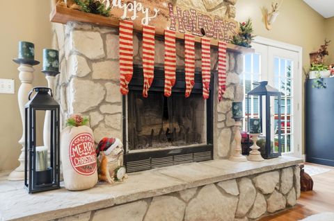 Tiny photo for 3267 Columbus Street, Grove City, OH 43123 (MLS # 225044705)