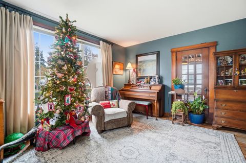 Tiny photo for 3267 Columbus Street, Grove City, OH 43123 (MLS # 225044705)