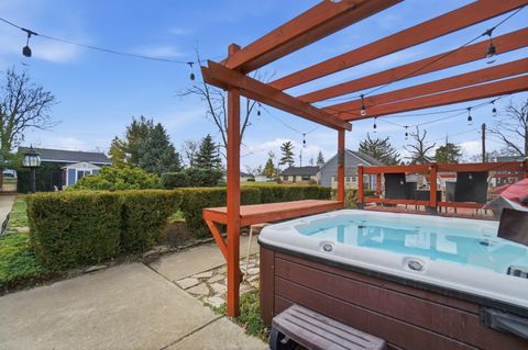 Tiny photo for 3267 Columbus Street, Grove City, OH 43123 (MLS # 225044705)