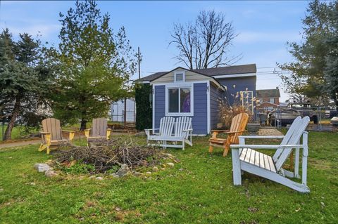 Tiny photo for 3267 Columbus Street, Grove City, OH 43123 (MLS # 225044705)