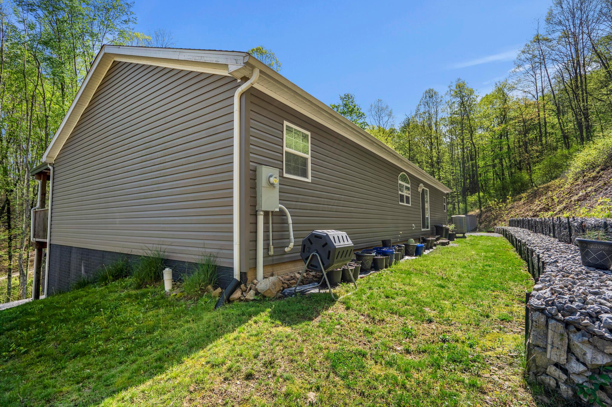 24796 E Fork Road, Laurelville, Ohio image 20