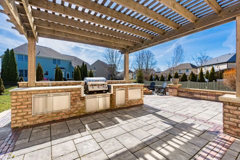 Tiny photo for 8118 Saybrook Drive, Westerville, OH 43082 (MLS # 226005783)