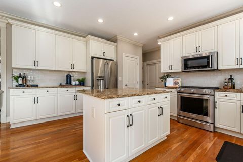 Tiny photo for 8118 Saybrook Drive, Westerville, OH 43082 (MLS # 226005783)