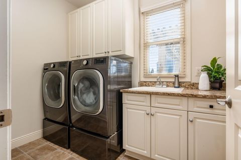 Tiny photo for 8118 Saybrook Drive, Westerville, OH 43082 (MLS # 226005783)