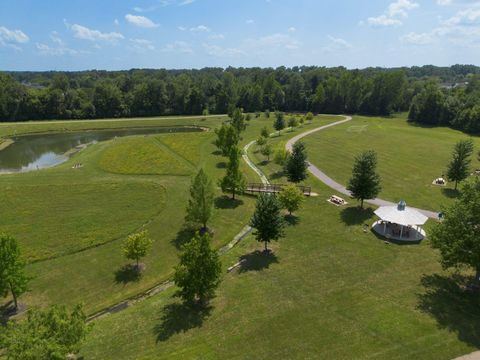 Tiny photo for 8118 Saybrook Drive, Westerville, OH 43082 (MLS # 226005783)