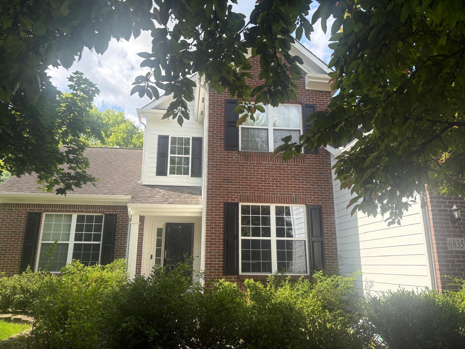 6835 Bishops Crossing Circle