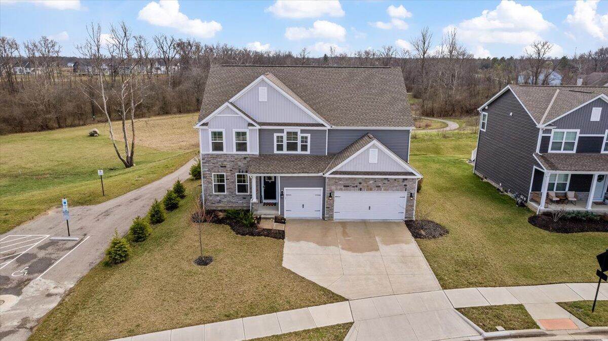 1423 Hemetite Drive, Grove City, Ohio image 6