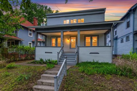 Photo of 136 Olentangy Street, Columbus, OH 43202 (MLS # 226014328)