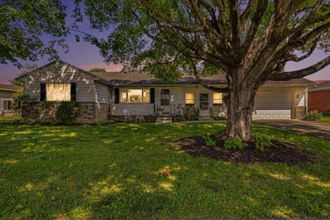 Photo of 320 Peggy Lane, Ashville, OH 43103 (MLS # 226035382)