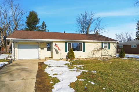 Photo of 626 Albin Avenue, Washington Court House, OH 43160 (MLS # 226004277)